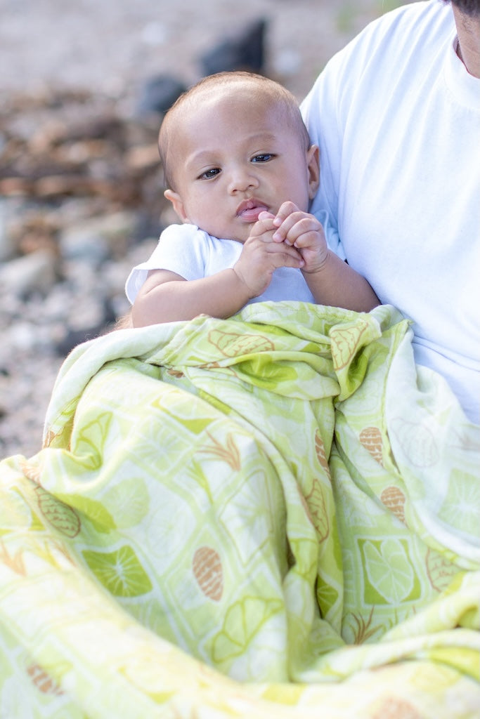 Kapa Kalo Bamboo Muslin Kapa Moe (Swaddle Blanket)