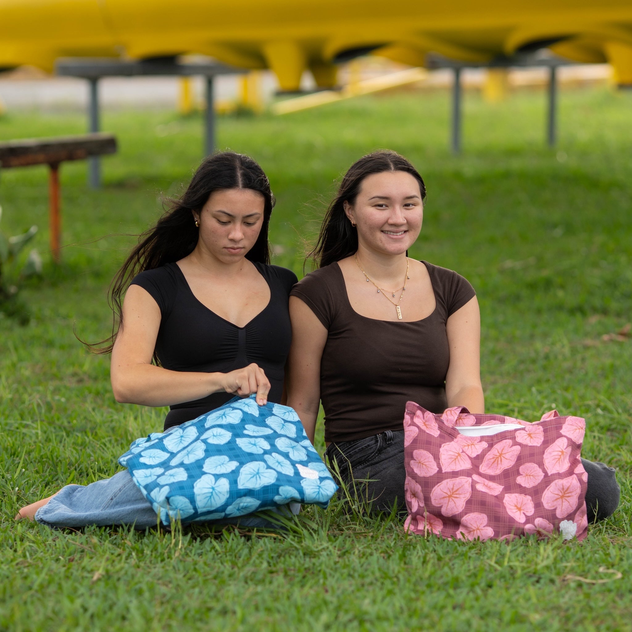 Blue Palaka Kalo Canvas Zipper Tote Bag
