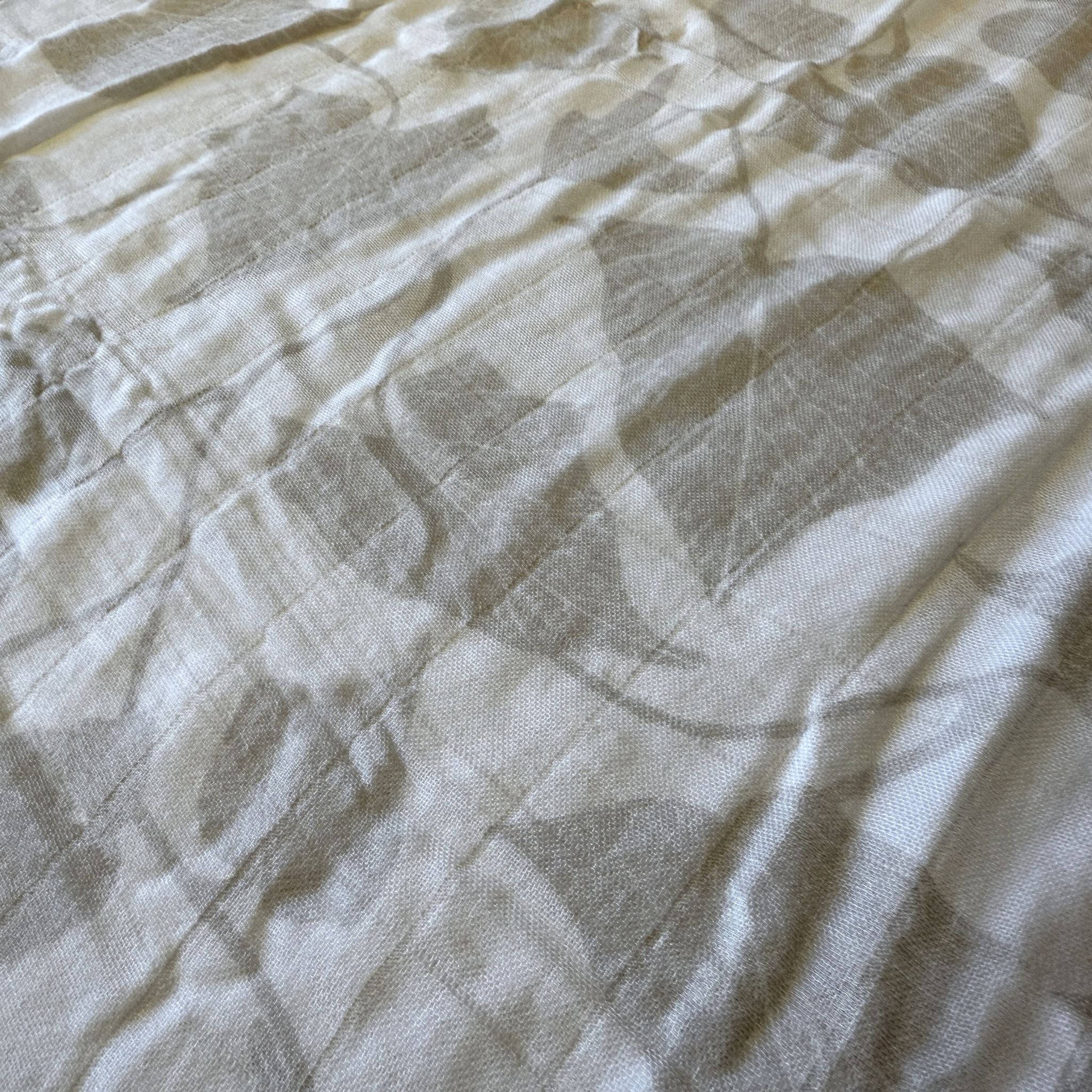 Beige Peʻahi Fern Bamboo Muslin Kapa Moe (Swaddle Blanket)