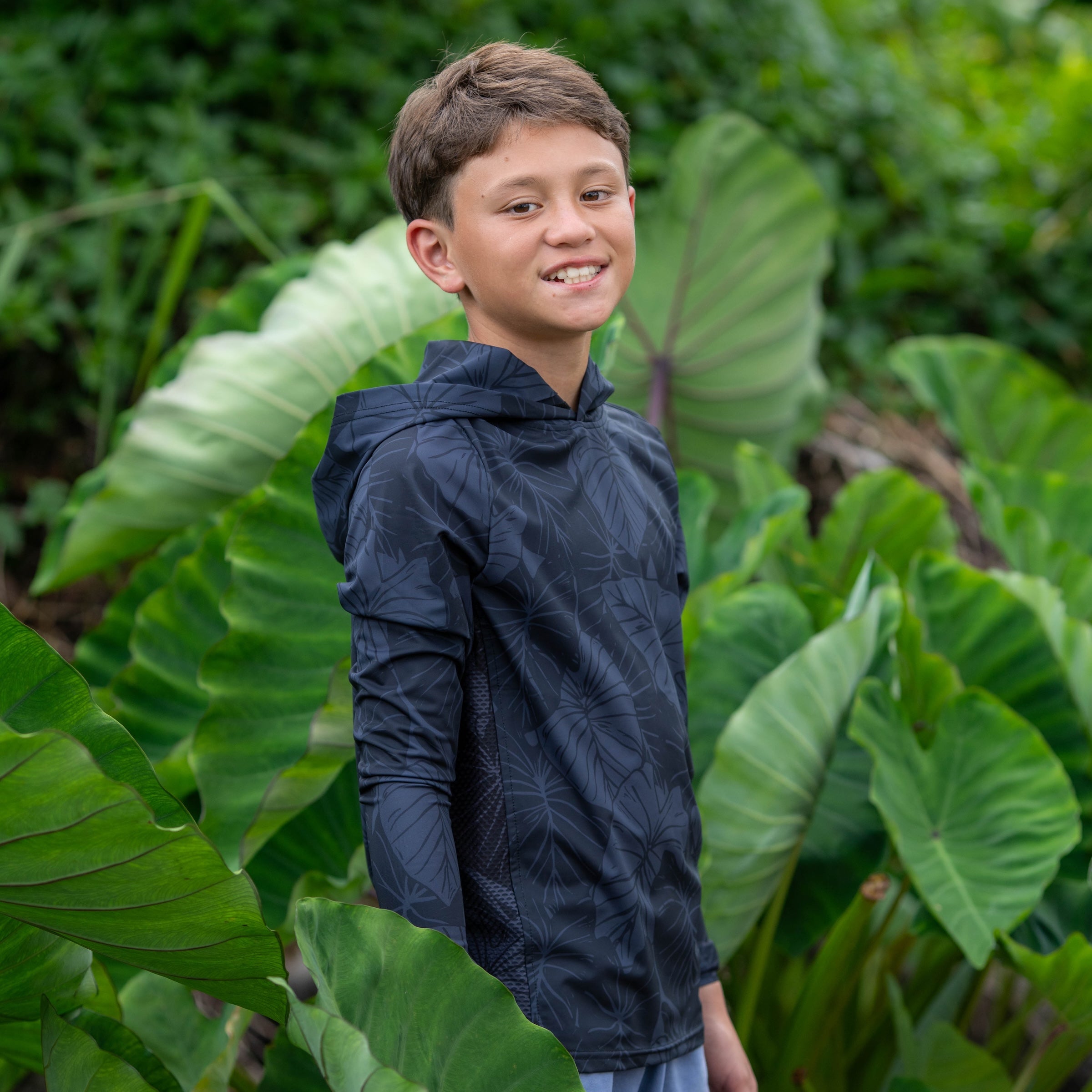 Black Loʻi Kalo Kalā Sun Hoodie (UPF 50)