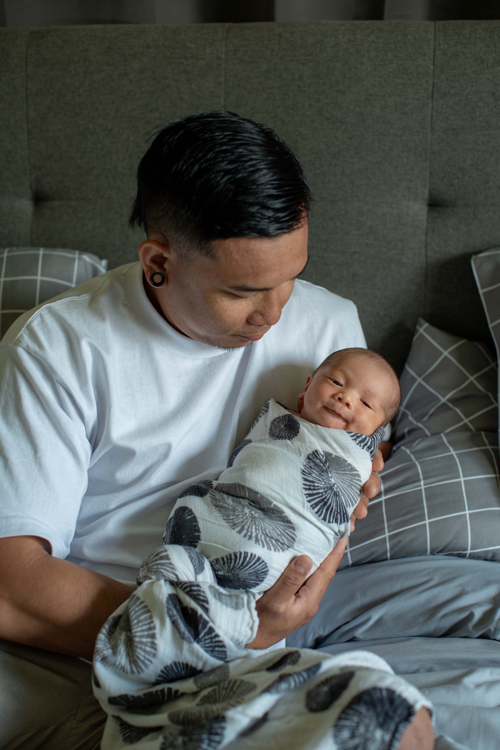 BW ʻOpihi Bamboo Muslin Kapa Moe (Swaddle Blanket)