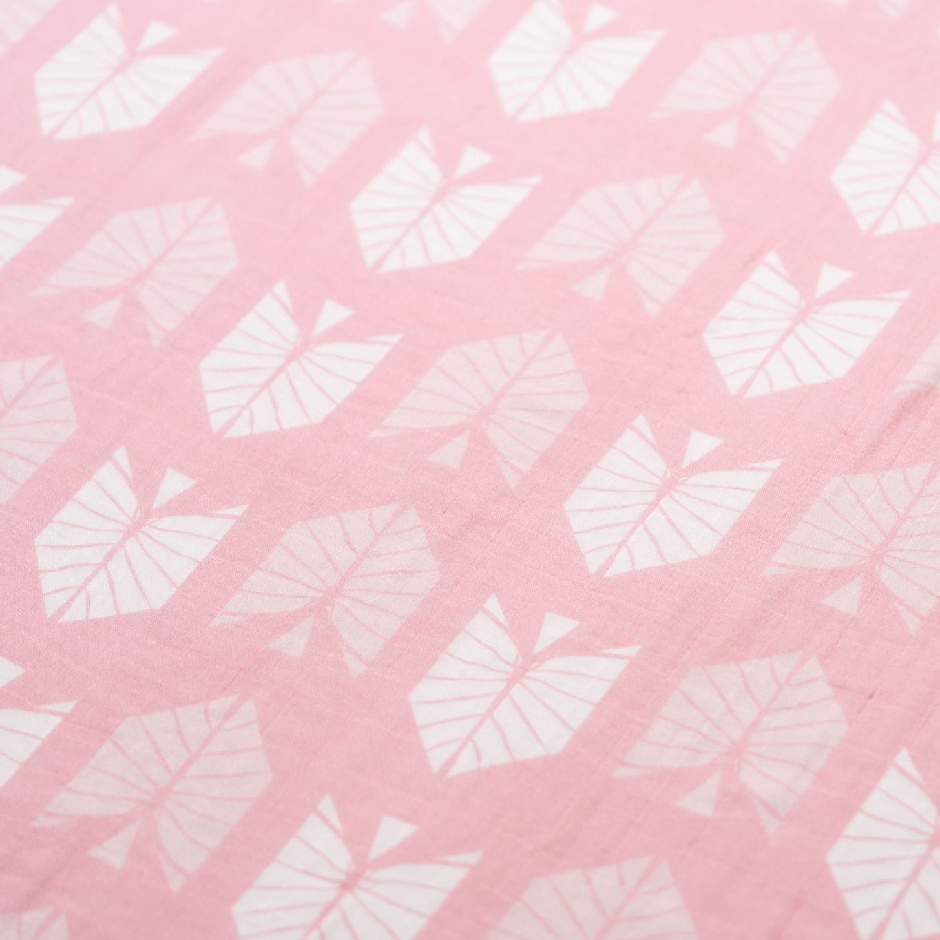 Pink Keiki Kalo Bamboo Kapa Moe (Swaddle Blanket)